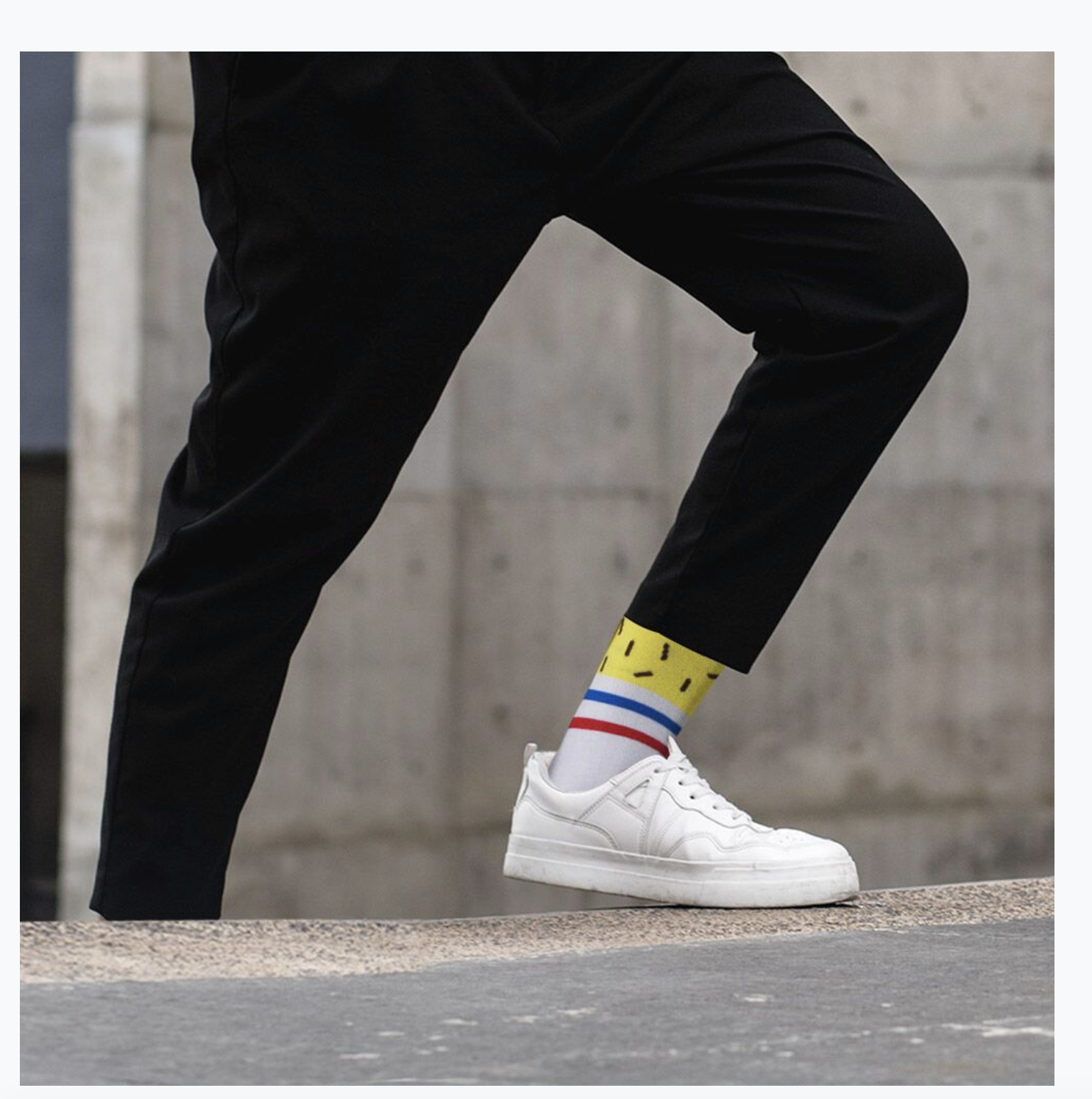 SpongeBob SquarePants Knee High Adult Unisex Socks - SpongeBob SquarePants Official Shop