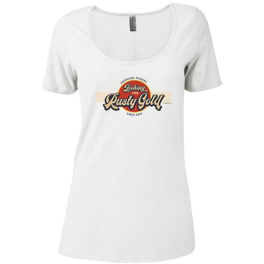 American Pickers Looking for Rusty Gold Circular Women's Relaxed Scoop Neck T-Shirt