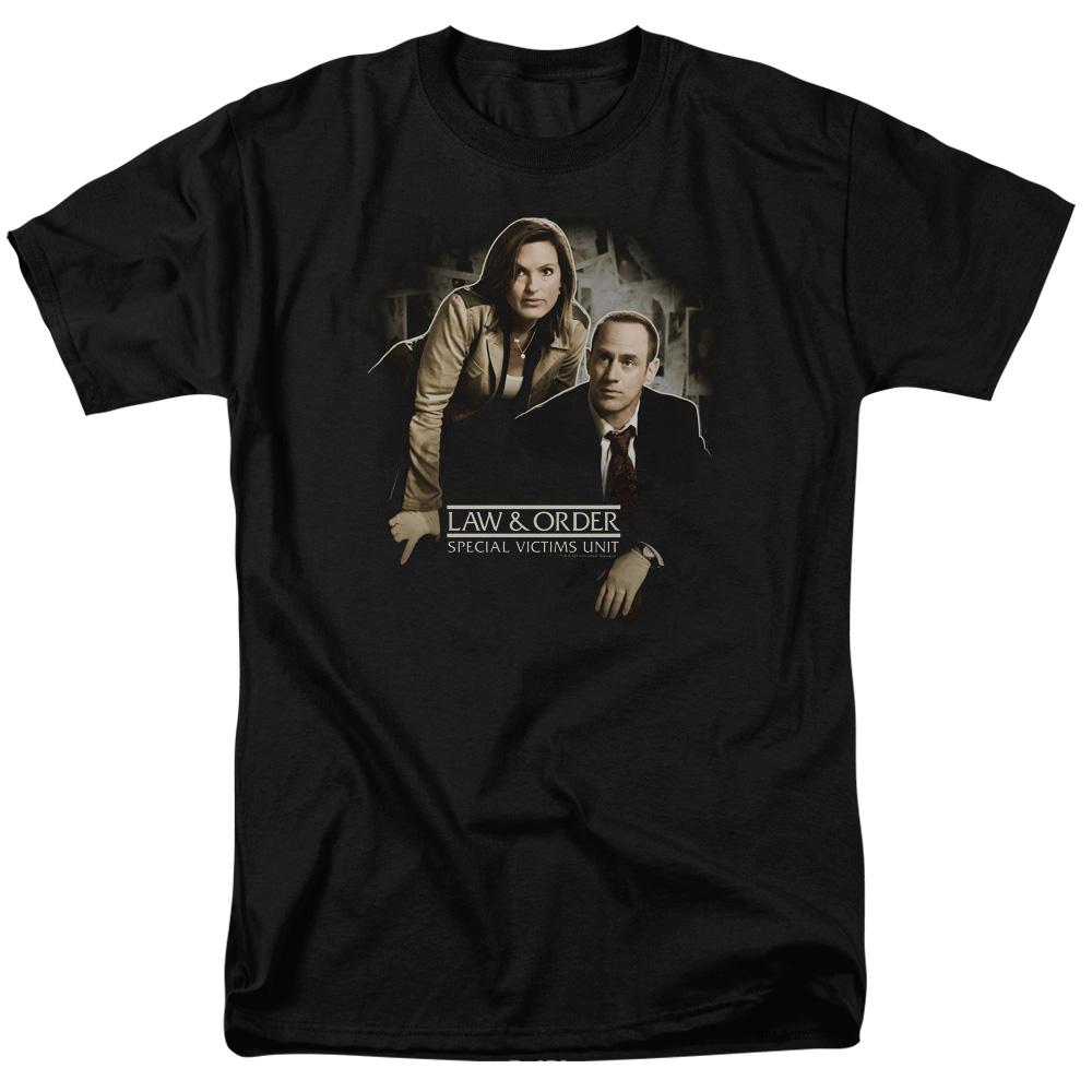 Law & Order: SVU Helping Victims Men's Short Sleeve T-Shirt